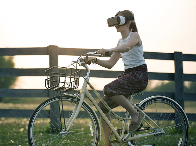 cycling with VR goggles
