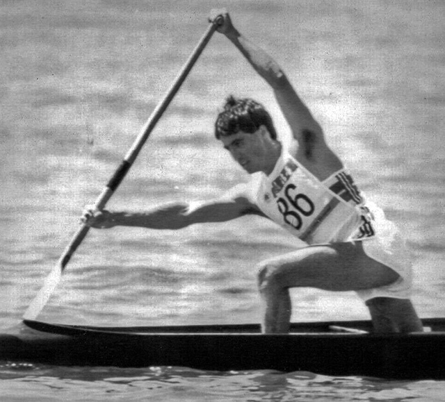 kneeling canoe technique