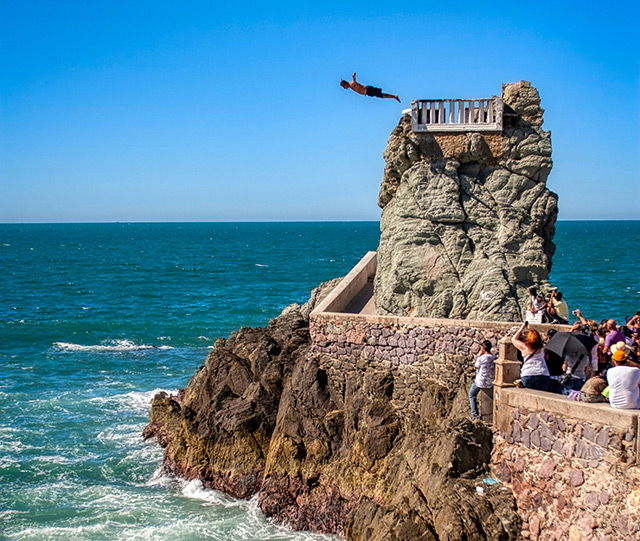 cliff diving