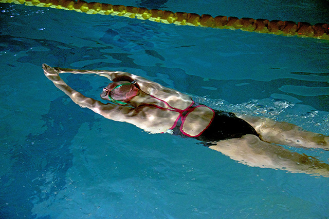 underwater swimming