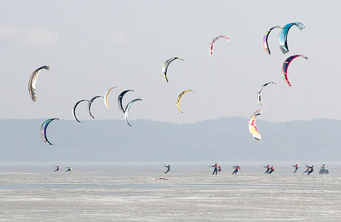 Snowkiting