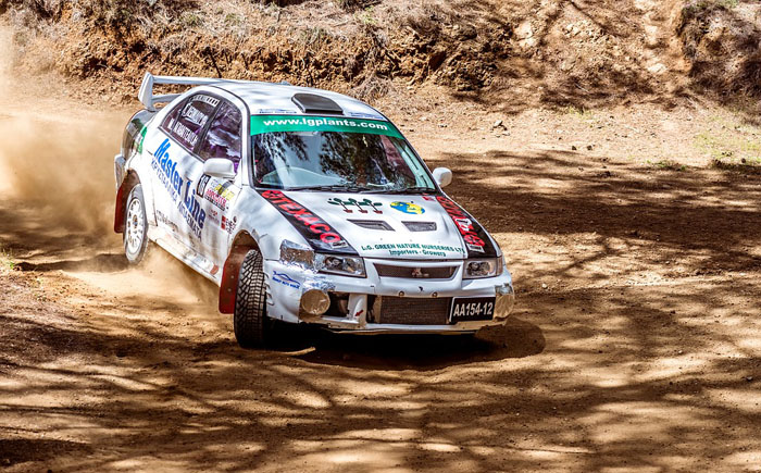 rally car race