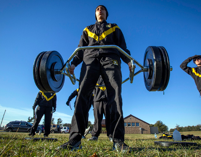 deadlift max lift demonstration using hex bar