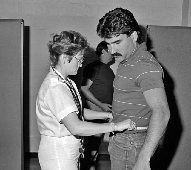 Waist girth measurement demonstration